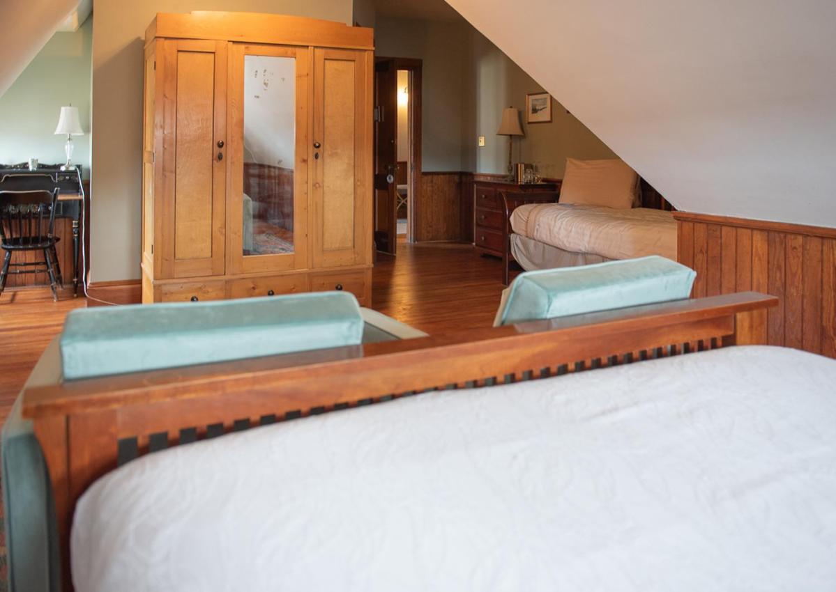 William Henry Miller Inn Ithaca Room photo